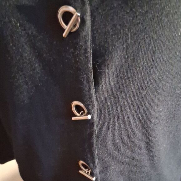 Carmen Marc Valvo Black Women's Cardigan Silver Toggle Buttons Jacket Size Small - Picture 2 of 10